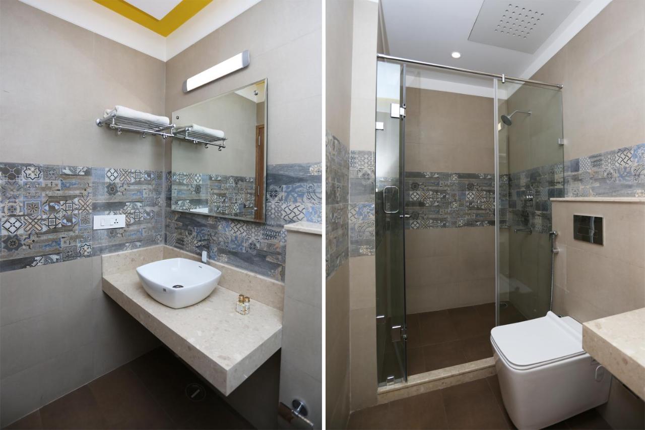 Hotel Yelchiko Βαρανάσι Εξωτερικό φωτογραφία